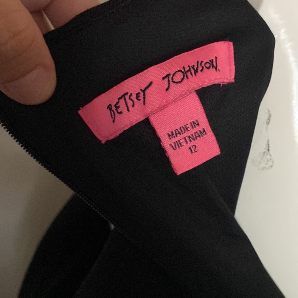Betsey Johnson Ruffle Bottom Shift Dress Size 12 - Picture 6 of 7
